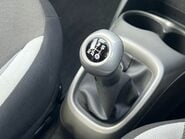 Toyota Aygo VVT-I X-PLAY 24