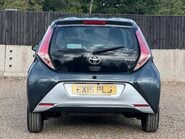 Toyota Aygo VVT-I X-PLAY 8