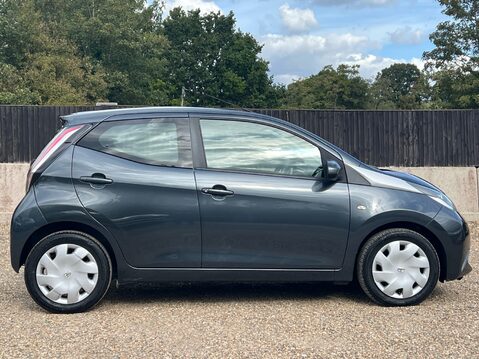 Toyota Aygo VVT-I X-PLAY 5