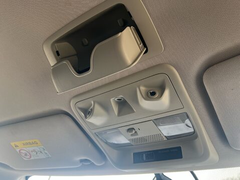 Mitsubishi Outlander EXCEED 40