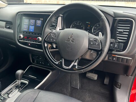 Mitsubishi Outlander EXCEED 33