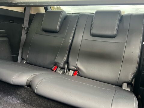 Mitsubishi Outlander EXCEED 38