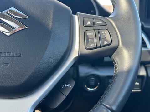 Suzuki S-Cross ULTRA ALLGRIP 28