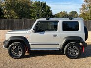 Suzuki Jimny SZ5 6