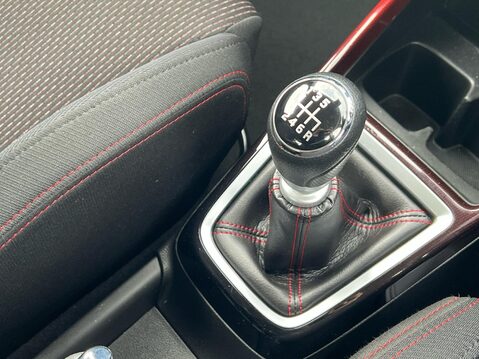 Suzuki Swift SPORT BOOSTERJET MHEV 33