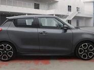 Suzuki Swift SPORT BOOSTERJET MHEV 5