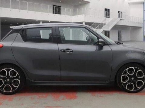 Suzuki Swift SPORT BOOSTERJET MHEV 5