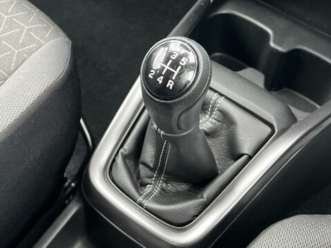 Suzuki Swift ULTRA 25