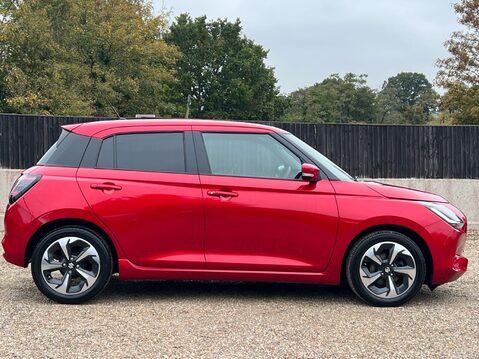 Suzuki Swift ULTRA 5