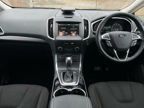 Ford S-Max TITANIUM TDCI 10