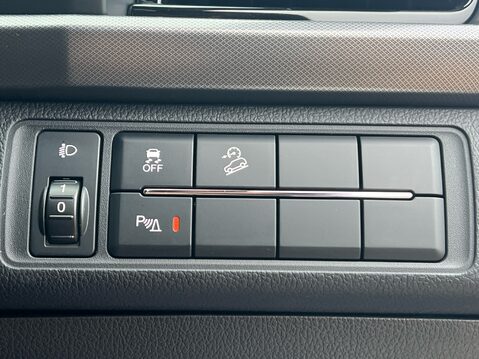 KGM Musso SARACEN 30