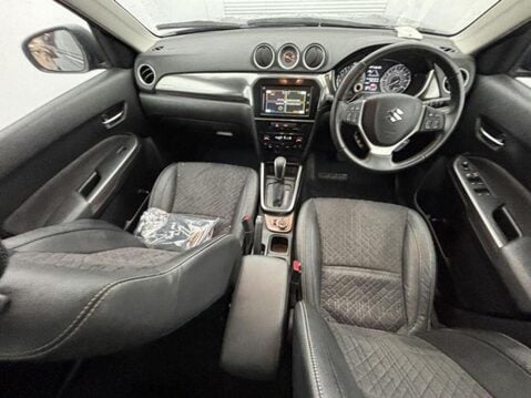 Suzuki Vitara SZ5 BOOSTERJET ALLGRIP MHEV 4
