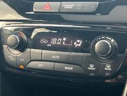 Suzuki Vitara SZ5 MHEV 23