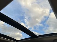 Suzuki Vitara SZ5 MHEV 37