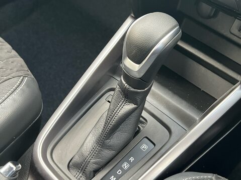 Suzuki Vitara SZ5 MHEV 24