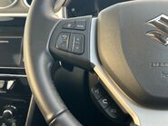 Suzuki Vitara SZ5 MHEV 26