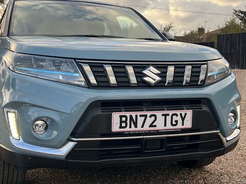 Suzuki Vitara SZ5 MHEV 16