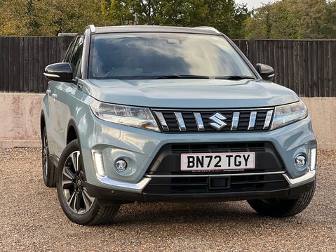 Suzuki Vitara SZ5 MHEV 1