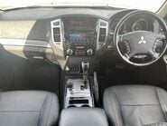 Mitsubishi Shogun DI-D SG3 10