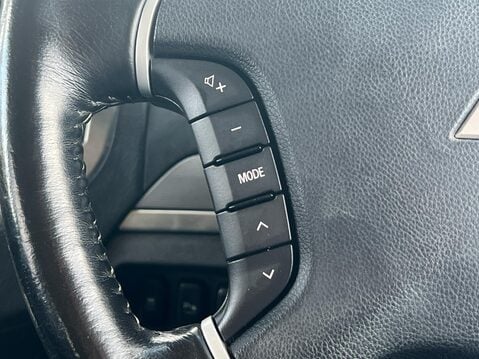 Mitsubishi Shogun DI-D SG3 32