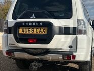 Mitsubishi Shogun DI-D SG3 17