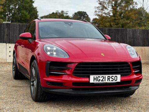 Porsche Macan S PDK 12