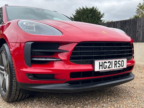 Porsche Macan S PDK 11