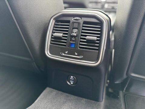 Porsche Macan S PDK 43