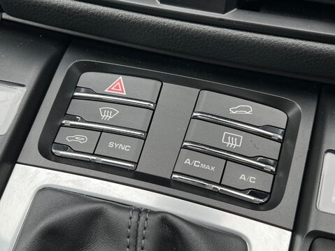 Porsche Macan S PDK 30