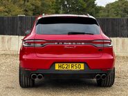 Porsche Macan S PDK 9
