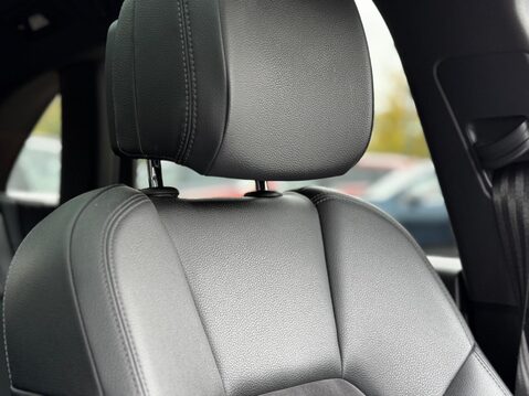 Porsche Macan S PDK 51