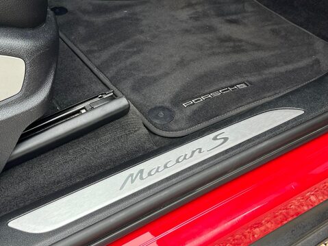 Porsche Macan S PDK 24