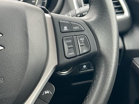 Suzuki S-Cross MOTION BOOSTERJET MHEV 26