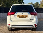 Mitsubishi Outlander PHEV GX 4HS 9