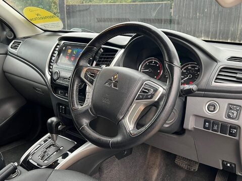 Mitsubishi L200 DI-D CHALLENGER DCB 4