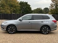 Mitsubishi Outlander PHEV GX 4H 6