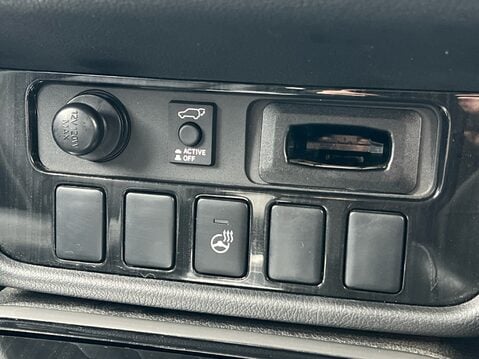 Mitsubishi Outlander PHEV GX 4H 26
