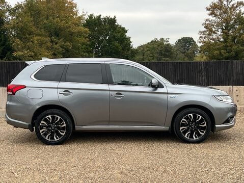 Mitsubishi Outlander PHEV GX 4H 5