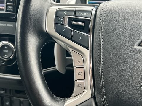Mitsubishi Outlander PHEV GX 4H 29