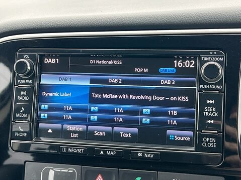 Mitsubishi Outlander PHEV GX 4H 22