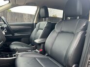 Mitsubishi Outlander EXCEED 3