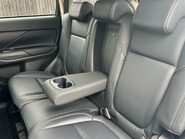 Mitsubishi Outlander EXCEED 35