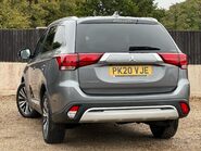 Mitsubishi Outlander EXCEED 2