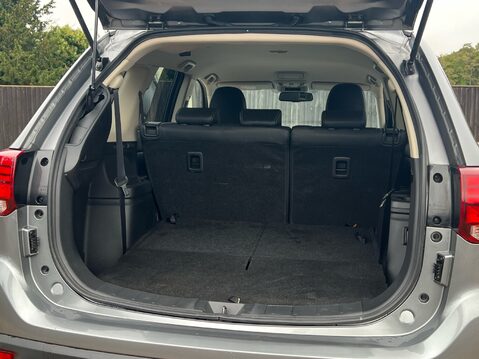 Mitsubishi Outlander EXCEED 34