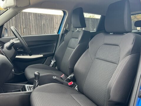 Suzuki Swift SZ-L DUALJET MHEV 3