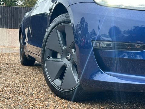 Tesla Model 3 LONG RANGE AWD 13