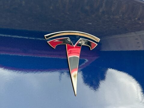 Tesla Model 3 LONG RANGE AWD 34