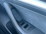 Tesla Model 3 LONG RANGE AWD 21