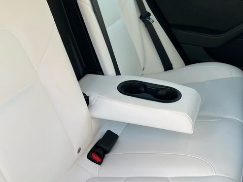 Tesla Model 3 LONG RANGE AWD 26