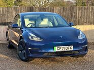 Tesla Model 3 LONG RANGE AWD 1